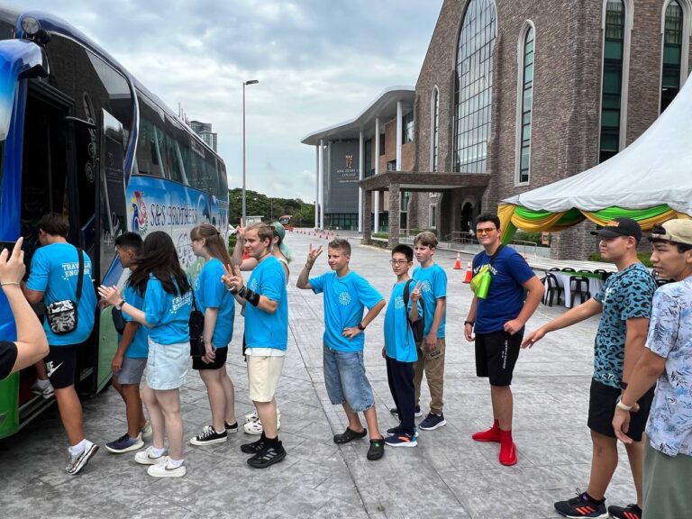 Travel and english holiday camp