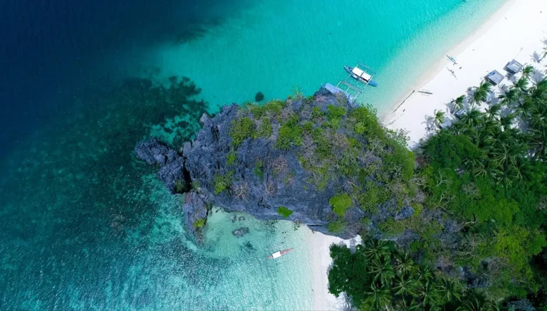Palawan, Philippines – Local Discovery in Family Holiday Destinations in Asia